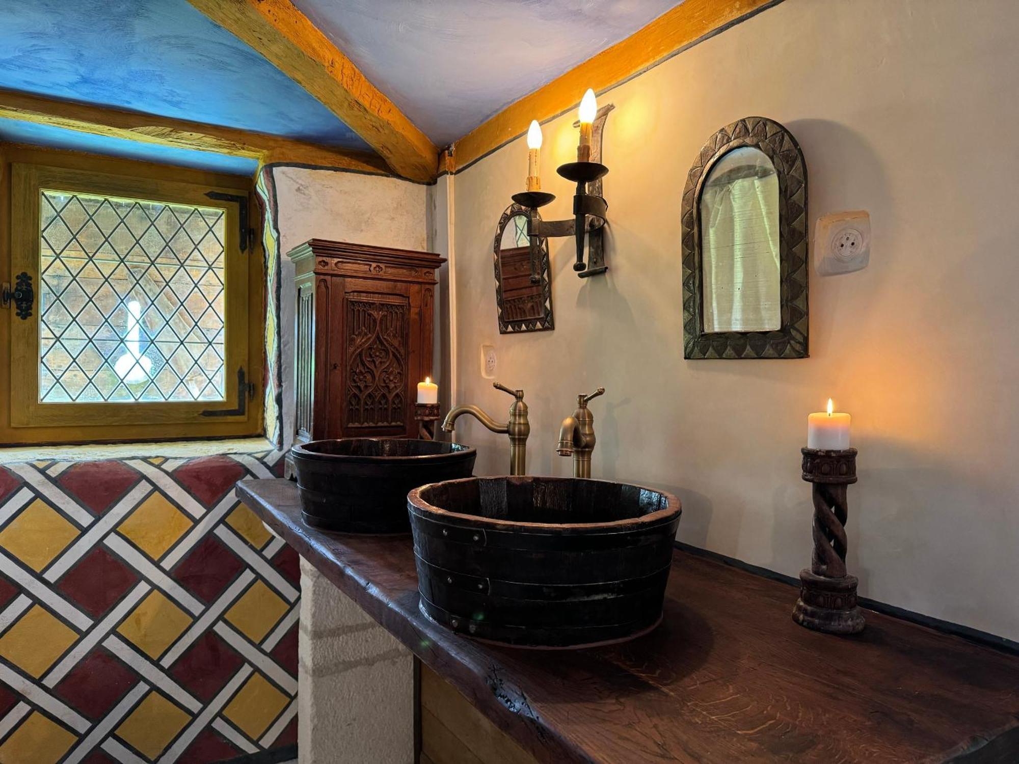 Chateau De Champrenault, Voyagez Dans Le Temps 외부 사진