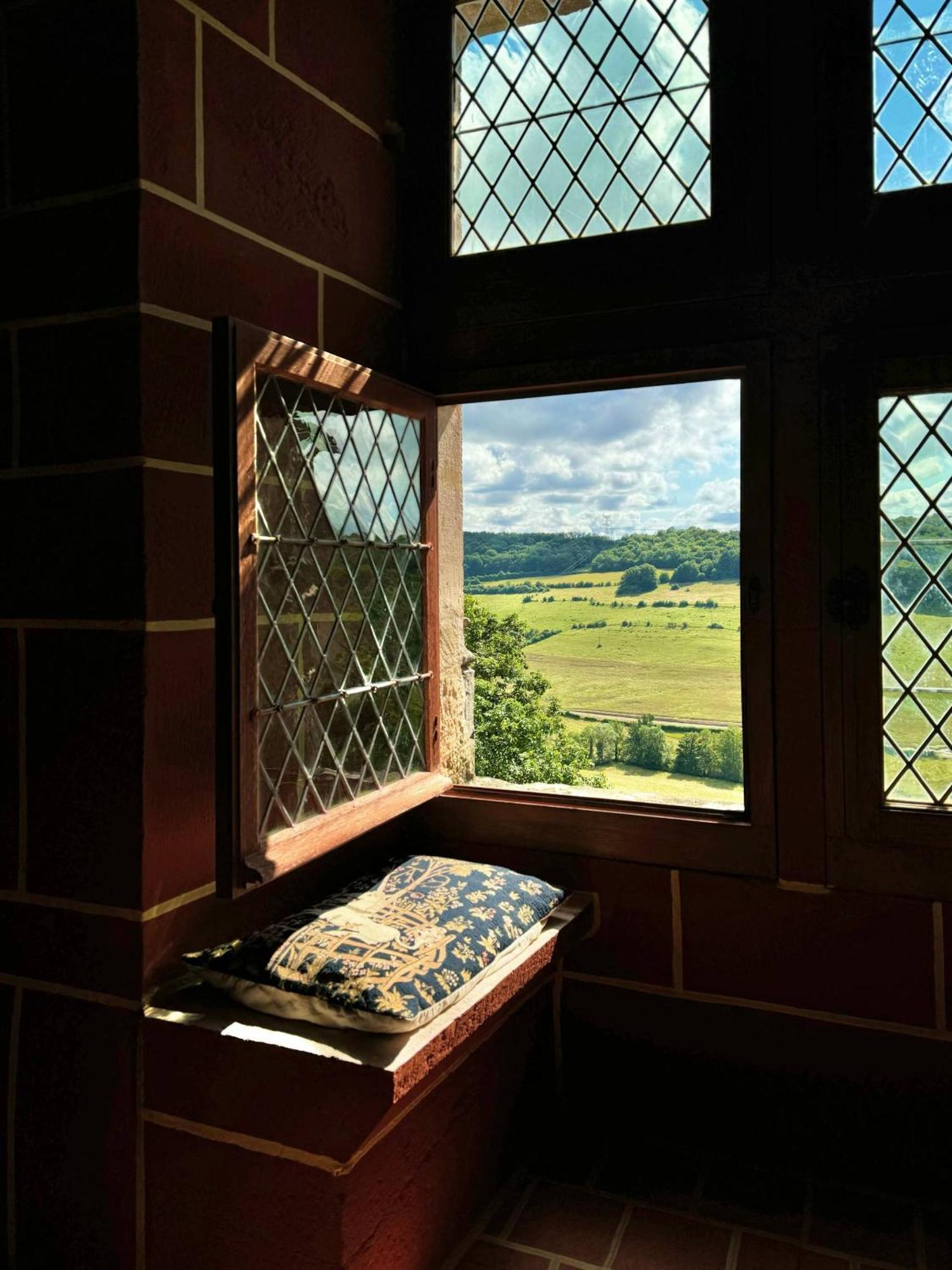 Chateau De Champrenault, Voyagez Dans Le Temps 외부 사진